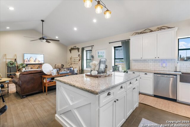 Image 9 of 49 For 226 Private Rd 3251