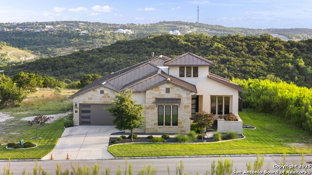 Image 3 of 59 For 75 Mariposa Parkway E