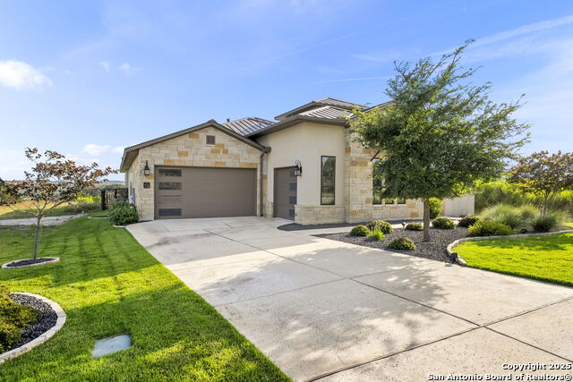 Image 5 of 59 For 75 Mariposa Parkway E