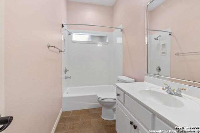 Image 27 of 42 For 1031 Bluebell Road