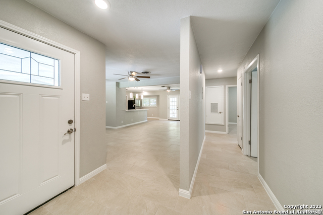 Image 27 of 45 For 315 Granada Dr