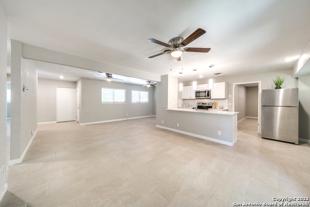 Image 29 of 45 For 315 Granada Dr