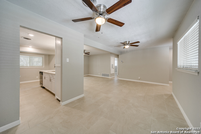 Image 31 of 45 For 315 Granada Dr