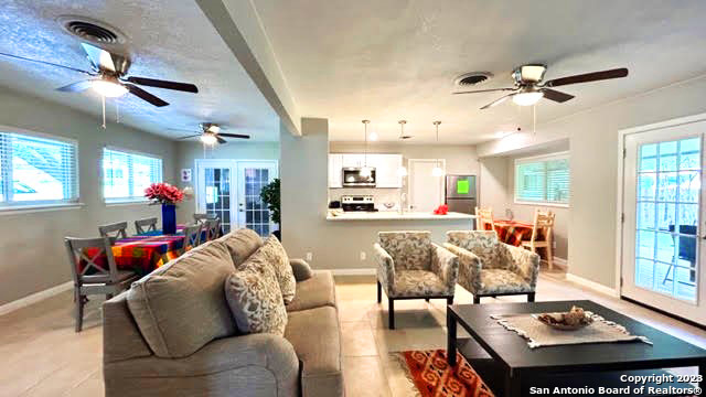 Image 6 of 45 For 315 Granada Dr