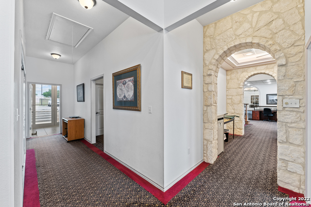 Listing photo id 30 for 3586 Us Highway 181 N