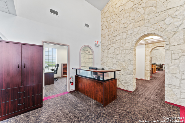 Listing photo id 41 for 3586 Us Highway 181 N