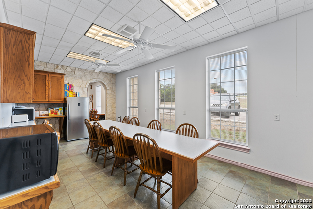 Listing photo id 43 for 3586 Us Highway 181 N
