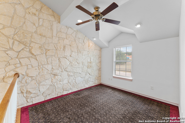 Listing photo id 46 for 3586 Us Highway 181 N