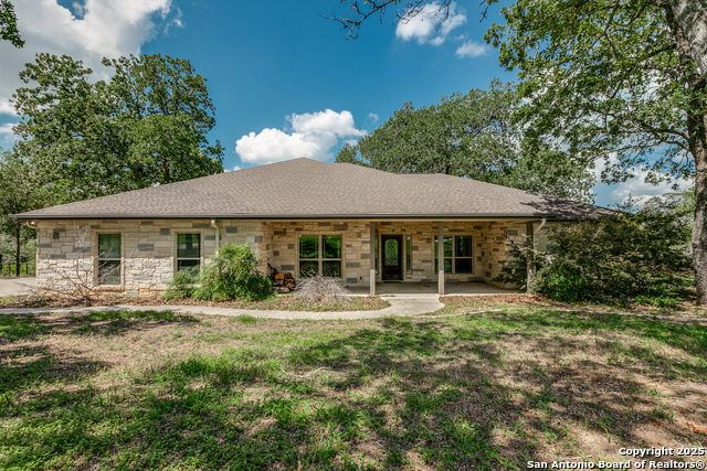 Details for 152 Legacy View, La Vernia, TX 78121