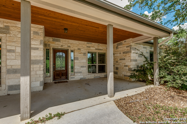 Image 3 of 29 For 152 Legacy View