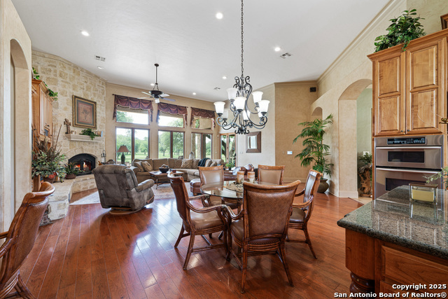 Image 17 of 45 For 560 Westwway Drive