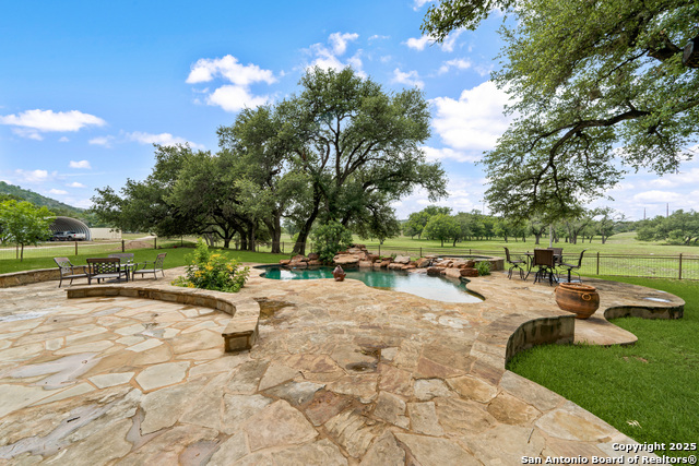 Image 33 of 45 For 560 Westwway Drive