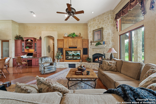 Image 9 of 45 For 560 Westwway Drive