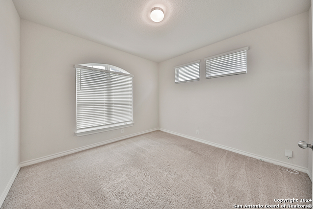 Image 14 of 37 For 13624 Mcbride Bnd