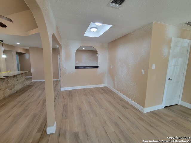 Image 10 of 30 For 9235 Lasswell