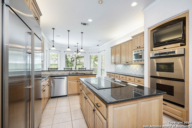 Image 12 of 35 For 129 Park Ridge