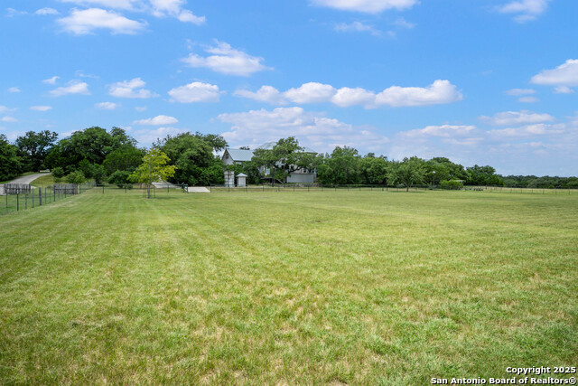 Image 3 of 35 For 129 Park Ridge