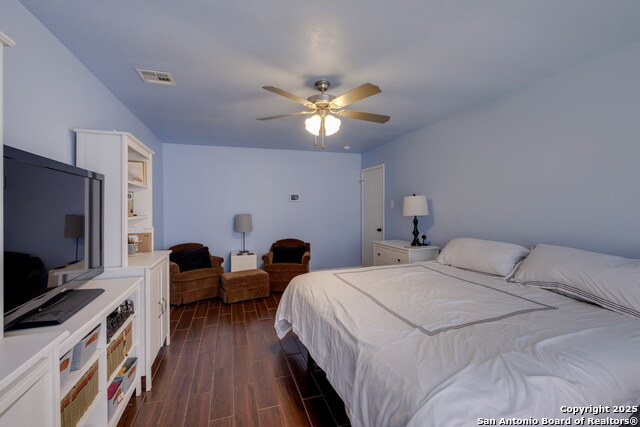 Image 13 of 30 For 1027 Gallatin Dr