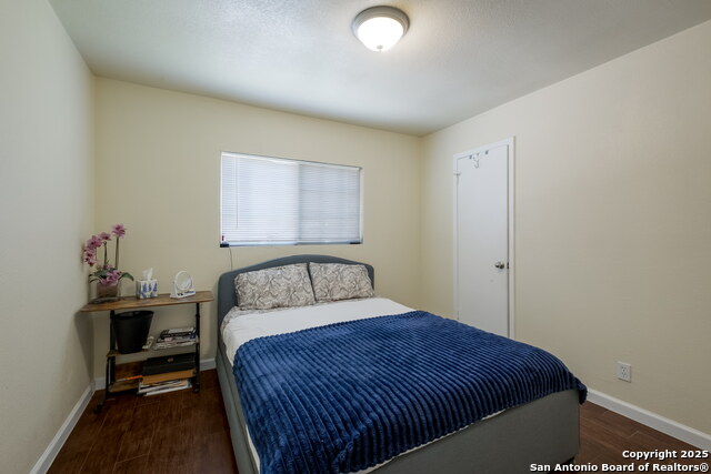 Image 24 of 30 For 1027 Gallatin Dr