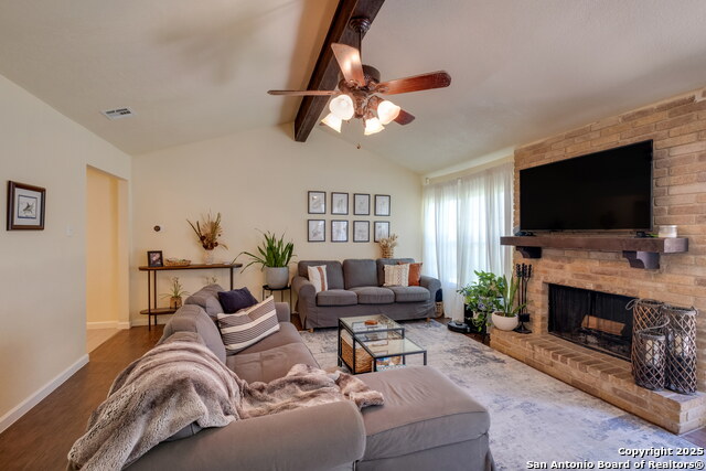 Image 5 of 30 For 1027 Gallatin Dr