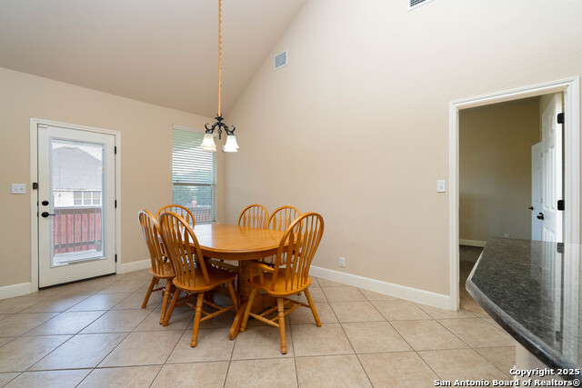 Image 17 of 41 For 11907 Perla Joy