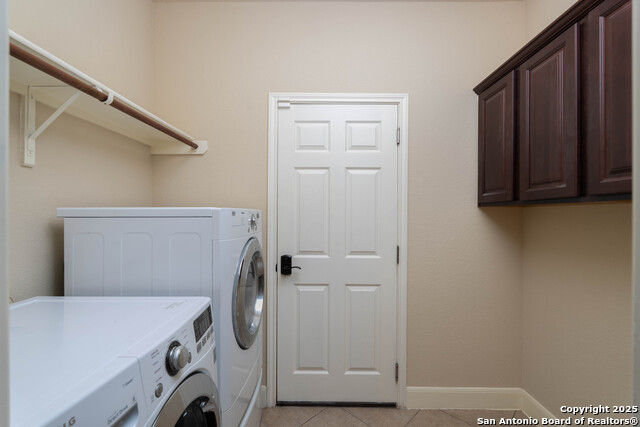 Image 21 of 41 For 11907 Perla Joy