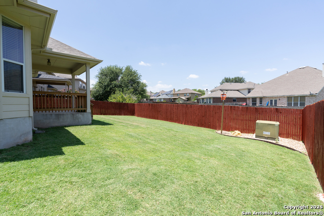 Image 35 of 41 For 11907 Perla Joy