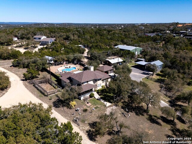 Listing photo id 11 for 15060 State Highway 46