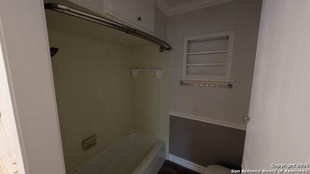 Image 20 of 33 For 838 Timber Dr