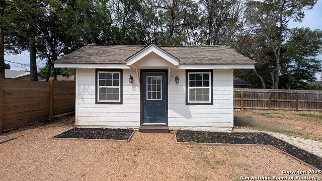 Image 30 of 33 For 838 Timber Dr