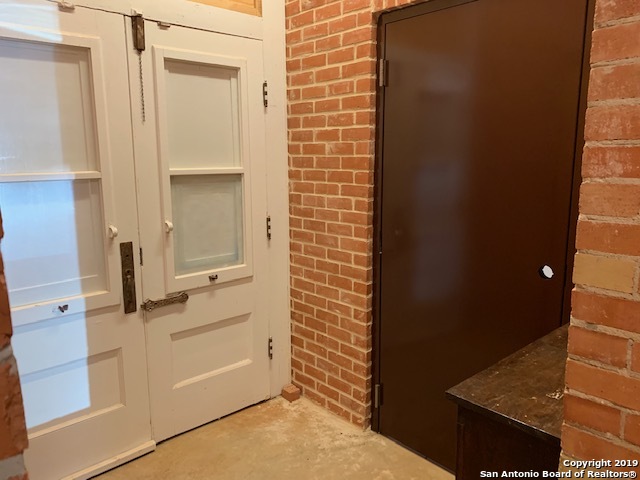 Listing photo id 14 for 7340 County Rd 525