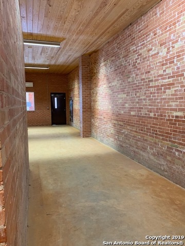 Listing photo id 5 for 7340 County Rd 525