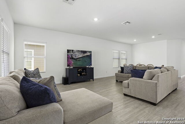 Image 12 of 26 For 6222 Grange Valley