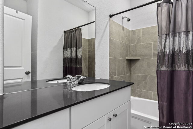 Image 20 of 26 For 6222 Grange Valley