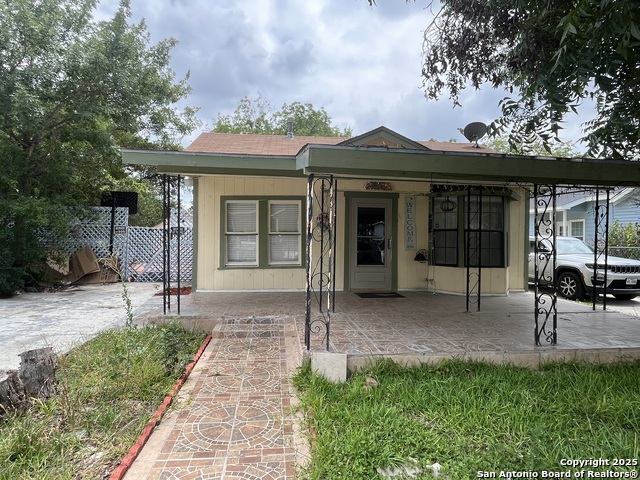 Details for 122 Tipton  , San Antonio, TX 78204