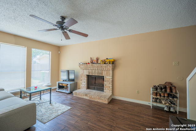 Image 3 of 26 For 9916 Ardash  