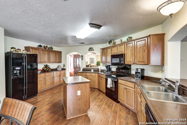 Image 15 of 41 For 6714 Carlsbad Rio