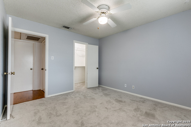Image 11 of 28 For 13018 Heimer  610