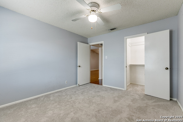 Image 12 of 28 For 13018 Heimer  610