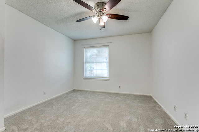 Image 15 of 28 For 13018 Heimer  610