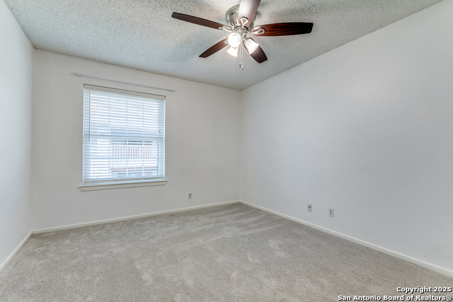 Image 16 of 28 For 13018 Heimer  610