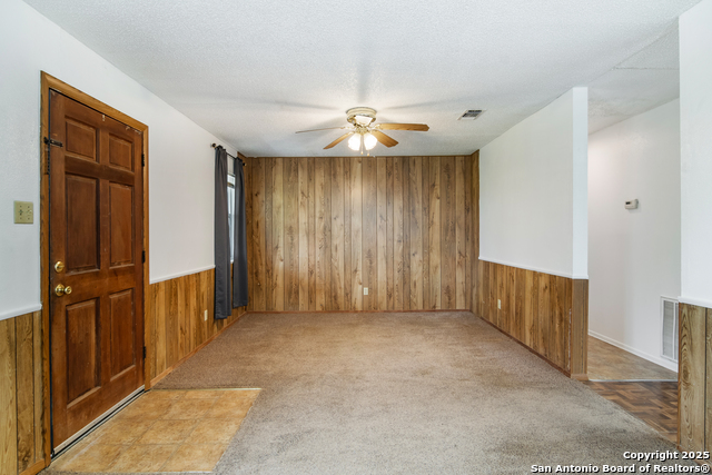 Image 27 of 35 For 6185 Cr 417  