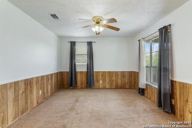 Image 28 of 35 For 6185 Cr 417  