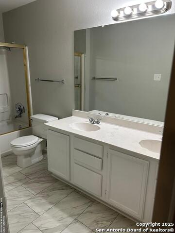 Listing photo id 12 for 13934 Boulder Oaks