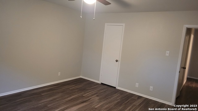 Listing photo id 3 for 13934 Boulder Oaks