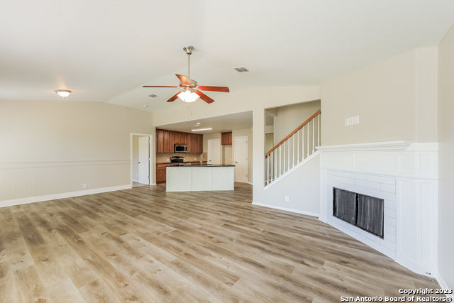 Image 4 of 17 For 7546 Elegante Way