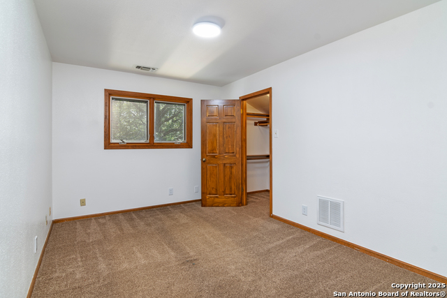 Listing photo id 17 for 13810 Port Blf S