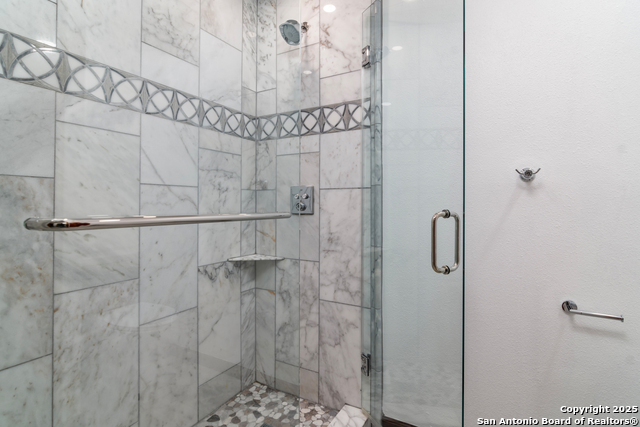 Listing photo id 19 for 13810 Port Blf S