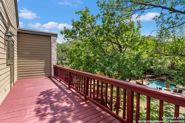 Listing photo id 21 for 13810 Port Blf S