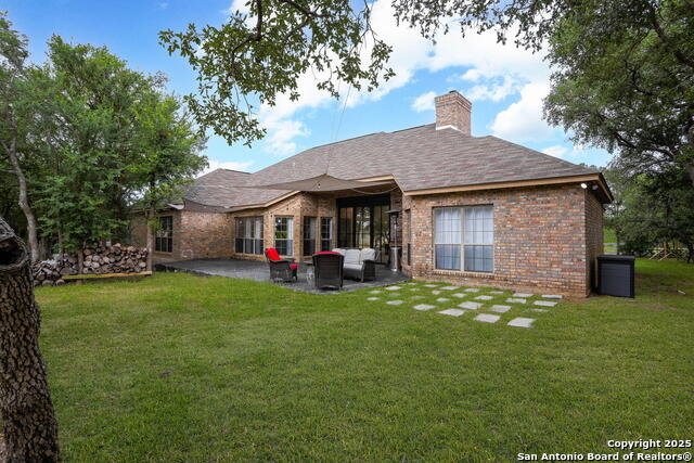 Image 23 of 30 For 424 Honey Oaks Ln